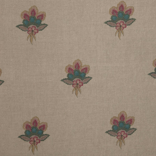 Balazuc Trefoil Linen / Natural Samples