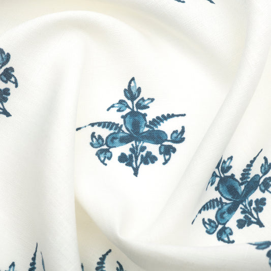 Trifolium Clover Linen / Midnight on Ivory Samples