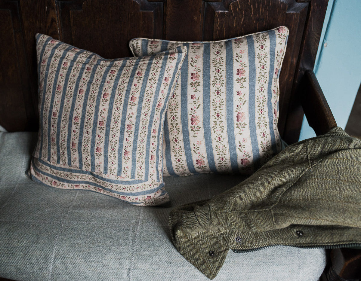 Beauclerc Stripe Narrow Linen / Wedgewood