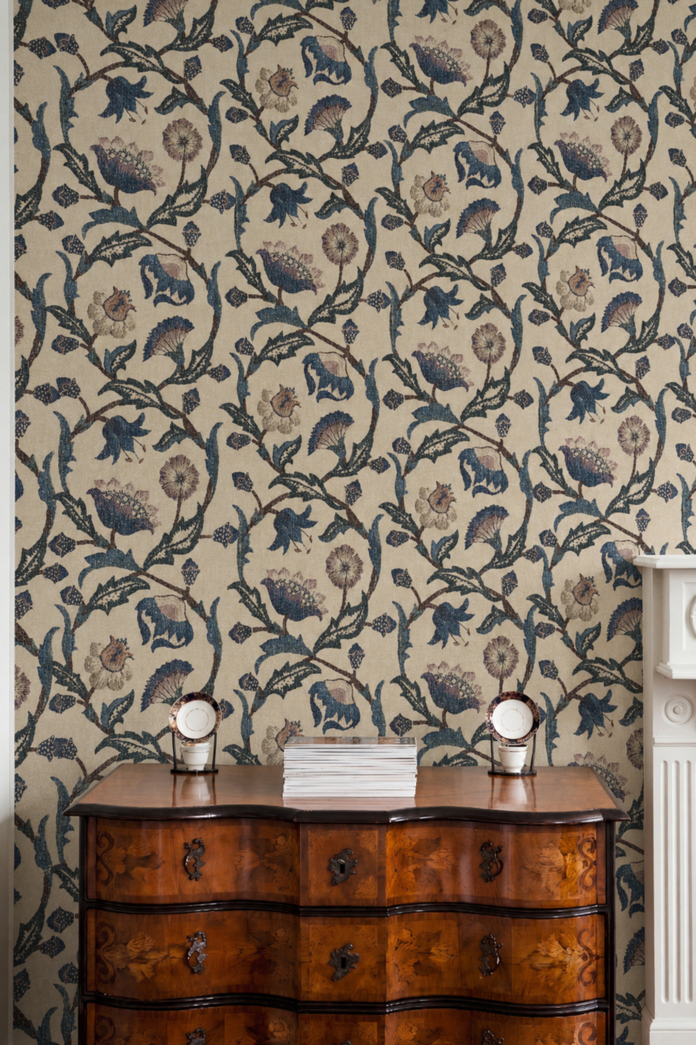 Wherwell Wallpaper / Blue