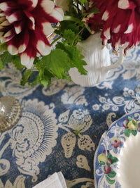 Hattingley Linen / Indigo on Ivory