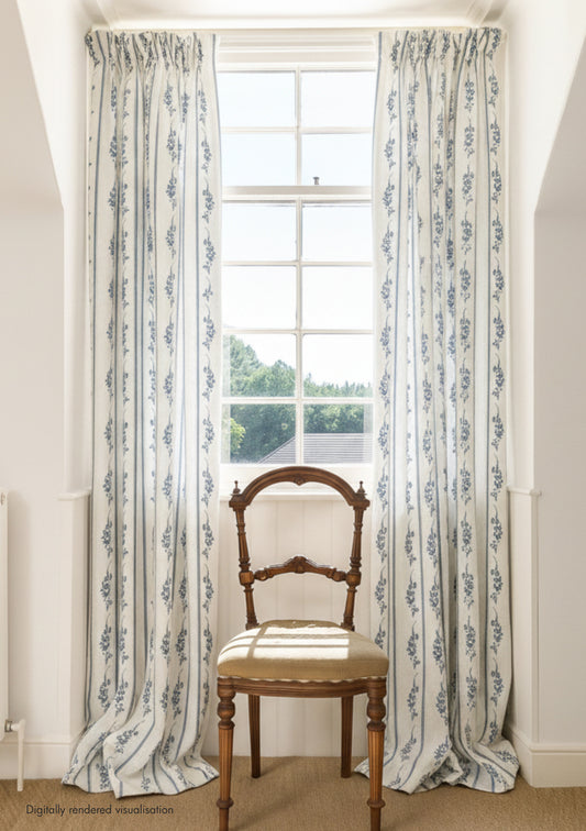 Trifolium Marchprint Linen / Midnight on Ivory