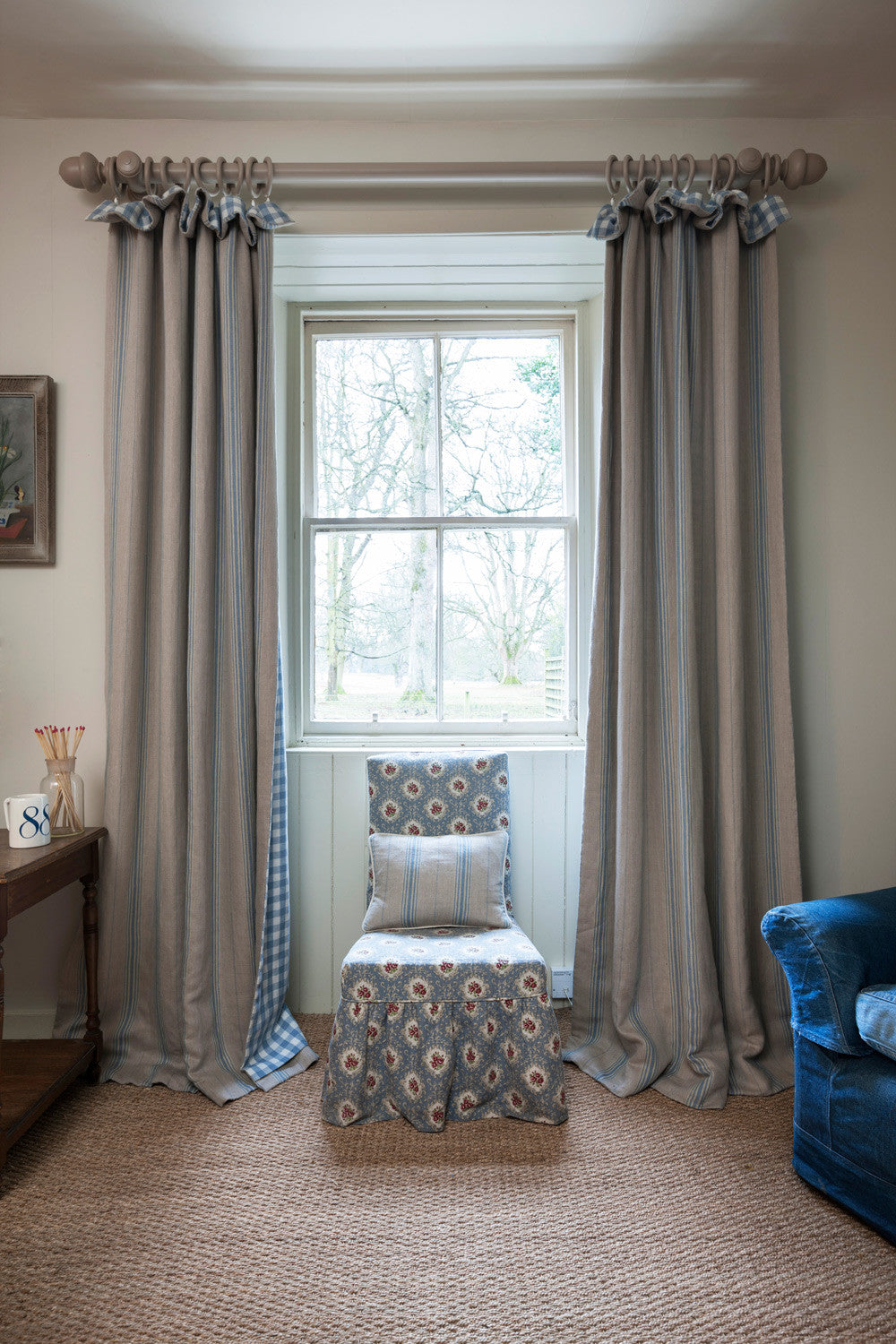 Posy Aged Linen / Old Blue