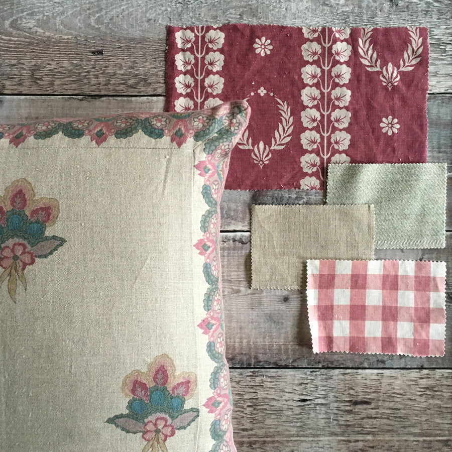 Vintage Check Linen / Raspberry