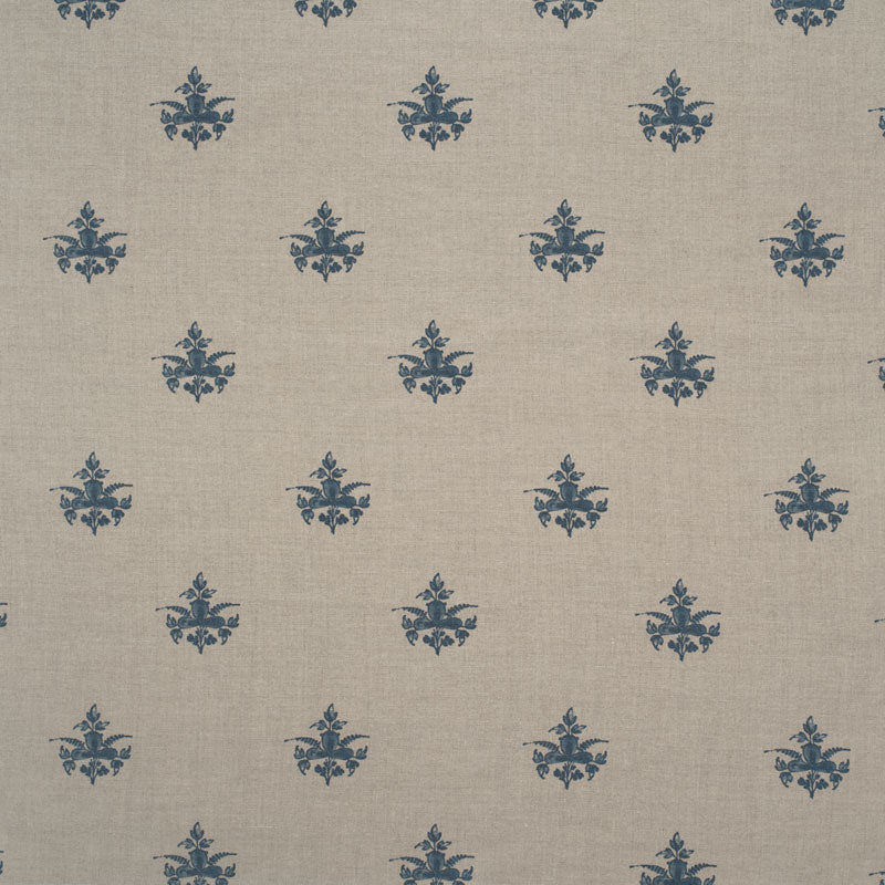Trifolium Clover Linen / Midnight on Natural